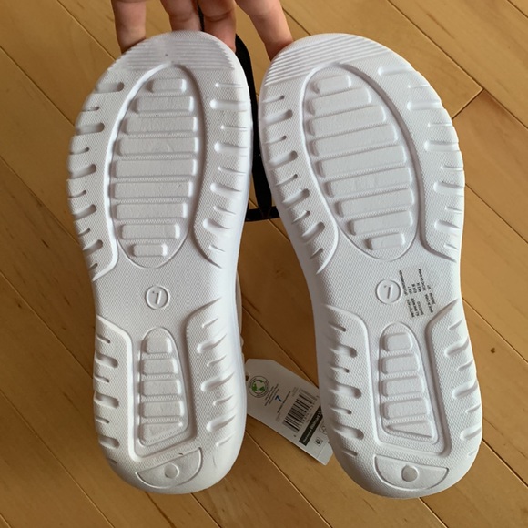 NWT White Velcro strap sandals - Picture 2 of 3
